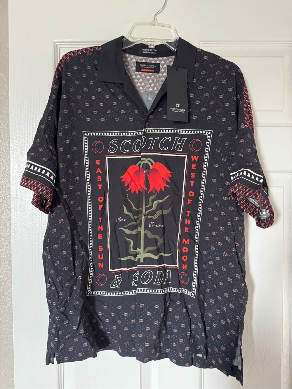 Scotch & Soda Black Short-Sleeve Button-Down Shirt with Red Floral Panel